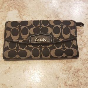 Coach Wallet Black and Beige